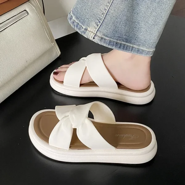 Modische Sommer frauen Hausschuhe Perle Casual Strand Schuhe Indoor Anti-Slip Oberbekleidung Heimgebrauch PVC Sohle Weibliche Schuhe