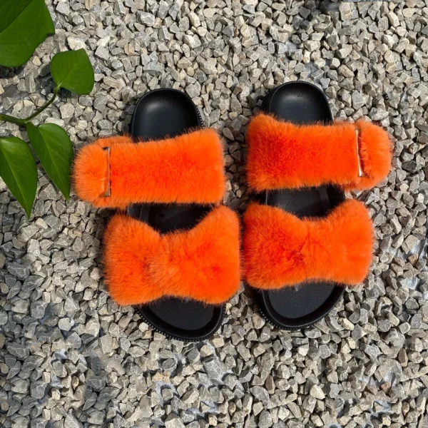 Damen-Sandalen, Sommer 2025, Hausschuhe, weiche Hausschuhe aus Kunstnerzfell, Schleife, flache Slides, rutschfeste Designer-Schuhe, Damen-Flip-Flops 2
