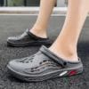 Männer Sandalen Sommer Clogs EVA Garten Hausschuhe Loch Schuhe Strand Plattform Sandalen Paar Indoor Haus Badezimmer Rutschen Plus Größe 49