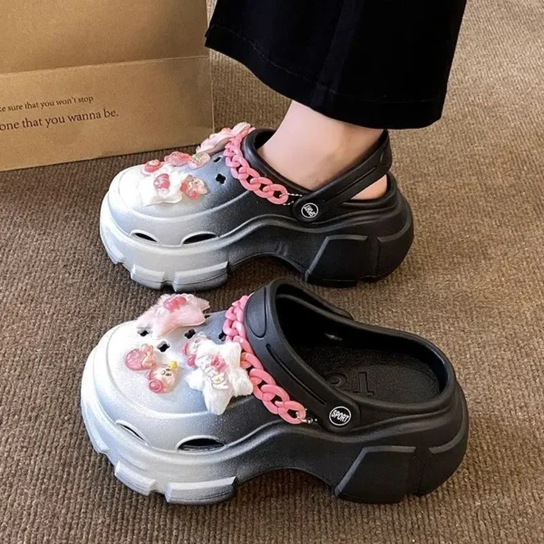 Farbverlauf dicken Boden atmungsaktive Sandalen weiblichen Sommer draußen tragen Mode Cartoon Zubehör DIY Erhöhung rutschfeste Sandalen 4
