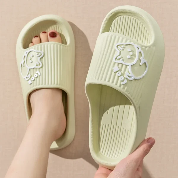 Sommer Hausschuhe Badezimmer Plattform Rutschfeste Hause Bär Cartoon Flip-Flops Strand Frauen Slipper Sandalen Rutschen Indoor Outdoor 2023 2
