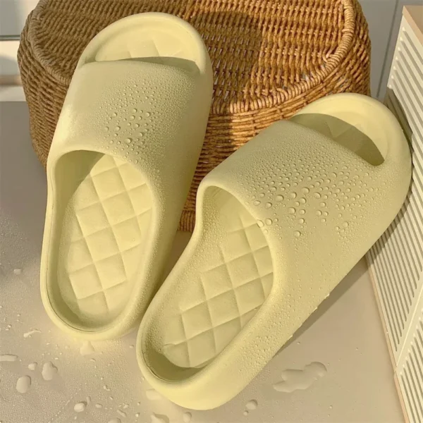 Weiße dicke Plattform-Wolken-Hausschuhe für Damen, leicht, weiche Sohle, EVA, Heimrutschen, Damen, Sommer, Komfort, rutschfeste Strand-Flip-Flops 6