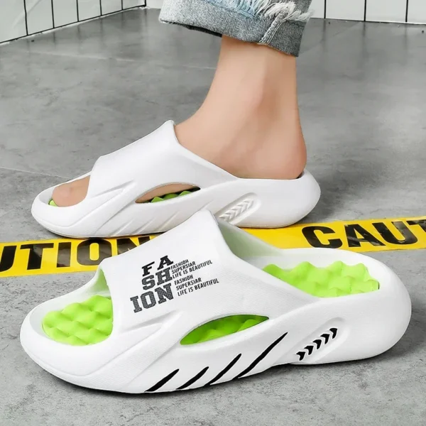 Neue Sommer Mann Massage Hausschuhe 2023 Indoor Outdoor Sandalen Strand Casual Schuhe Weichen Boden Hausschuhe Männlichen Flip-Flops Herren Sandalen