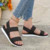 Damenmode-Trend, rutschfest, bequem, passende Farbsohle, reine schwarze Schnürsenkel, flache Sandalen 2