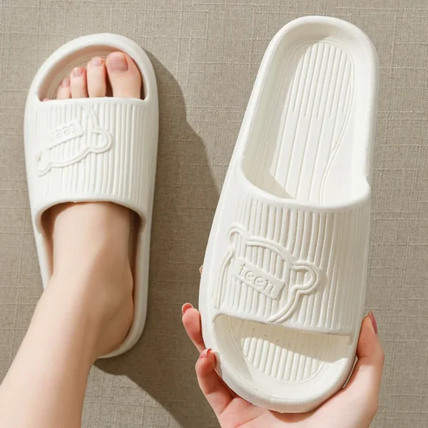 Frauen Weiche Sohle Cloud Hausschuhe Dicke Plattform Indoor Outdoor Strand Sandalen Sommer EVA Rutschfeste Flip-Flops 2