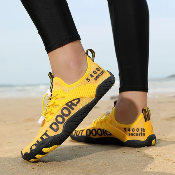 Neue Sommer Eltern Kind Fitness Outdoor Barfuß Strand Schwimmen Schuhe Schnell trocknend Atmungsaktive Wandern Leichte Wasser Schuhe 5