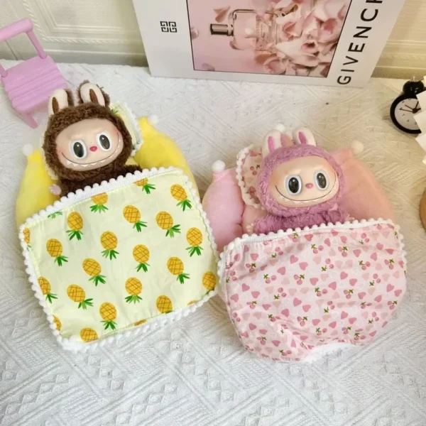 15/17 cm Labubu-Bettwäsche, dreiteiliges Set, Mini-Bett-Schlafsack, Kissen und Steppdecke, Zubehör, süßer Labubu-Hamburger-Schlafsack, Deko 5