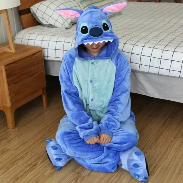 Disney Stitch Winter Erwachsenen Overall Herren und Damen Nachtwäsche Set integrierte Halloween Weihnachten Kapuze Anime Overall 2