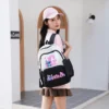 Brief Lilo Stitch Rucksack Hochleistungs-Studentenrucksack mit Federmäppchen Niedlicher Cartoon-Schultasche Atmungsaktiver Anime-Rucksack 2