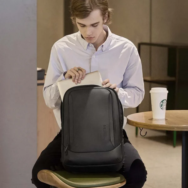 HK Herren Designer Laptoptasche Wasserdichte Schultaschen für College Jungen Männlich Business Sport Reiserucksack Männer mit USB-Aufladung 3