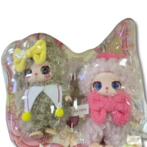Liila’s Lucky Cat – Kawaii Vinyl & Plüschfigur mit Anhänger