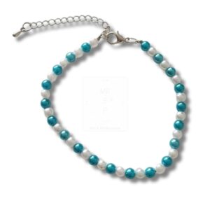 Elegantes Perlenarmband in Türkis und Weiß