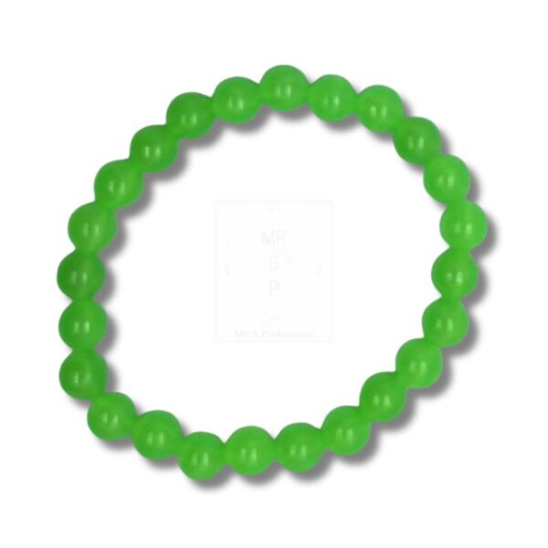 Leuchtperlenarmband in kräftigem Grün – Handgefertigt