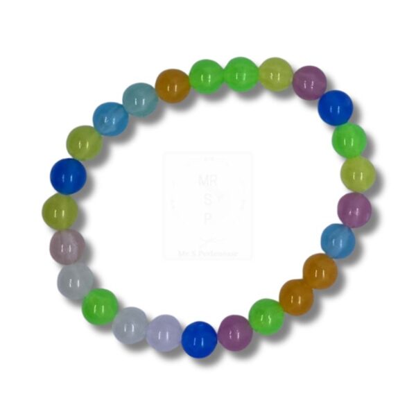 Buntes Leuchtperlenarmband – Farbenfrohe Handarbeit