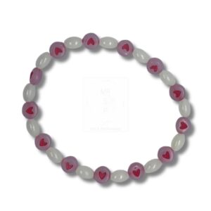 Weiß-Rosa Leuchtperlenarmband mit roten Herzen