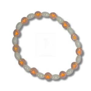 Orangenes Herz-Leuchtperlenarmband – Handarbeit