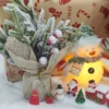 Mini-Statue, Cartoon, Weihnachtsmann, Schneemann, Kunsthandwerk, künstlicher Weihnachtsbaum, Tannenzapfen, fallender Schnee, Ornament, Heim-Festival-Dekoration 3
