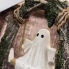 Schwingende Geisterornamente aus Kunstharz, niedliche gruselige Halloween-Figur, vielseitig einsetzbar, schöne Geisterdekorationen für den Schreibtisch, Bücherregaldekoration 5