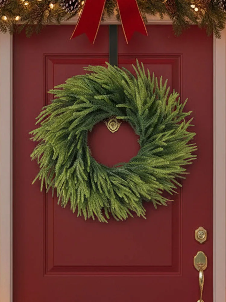 Norfolk Tannenkranz, weihnachtlicher Tannenzapfenkranz, künstliche Tannennadeln, künstlicher grüner Kranz, künstliche Blumengirlande für drinnen und draußen 4