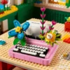 Lego Drei in einer Serie 31169 Blumen-Schreibmaschine Kawaii Bausteine Desktop-Dekoration Kinderpuzzle Spielzeug Geschenk 2