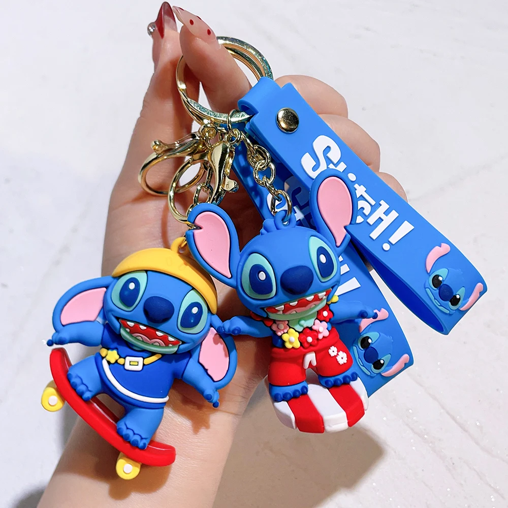 Cartoon Disney Lilo & Stitch Silikon Anhänger Schlüsselanhänger für Frauen Männer Fans Schöne Blau Lila Stich Engel Schlüsselanhänger Geschenk Großhandel