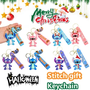 Weihnachts- und Halloween-Stich-Schlüsselanhänger, Disney-Feiertagsserie mit Weihnachtsmütze und Geschenk-PVC-Schlüsselanhänger, süßer Weihnachts-Schlüsselanhänger für die Taschendekoration