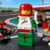 LEGO 40819 Großformatiger F1-Rennfahrer, kleiner Mann, Ornament für Jungen und Mädchen, Puzzle-Bauspielzeug 3