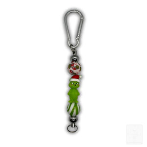 Weihnachtsanhänger Grün-Weiß-Rot mit Figur – Handgefertigter Karabineranhänger