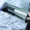 Ausziehbare Aluminium-Eiskratzer-Schneebürste für die Windschutzscheibe des Autos, teleskopisch, extra lange Schneeschaufel 4
