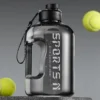 1,7 L/2,7 L Sport Wasser Flasche Gym Radfahren Tasse Tragbare Große Kapazität Wasser Flasche Für Fitness Camping Männer Wasserkocher 4