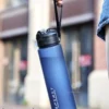 750 ml Wasserflasche mit Strohhalm, Zeitmarkierung, großes Fassungsvermögen, motivierender, auslaufsicherer Wasserkrug aus Kunststoff für Reisen im Fitnessstudio, Outdoor-Sportarten 3