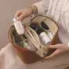Kosmetik Tasche Neue Tragbare Weibliche Reise Große Kapazität Kulturbeutel Kosmetische Lagerung Tasche Box Tragbare Tote Lagerung Zipper 1