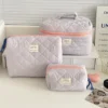 Großhandel 3-Taschen-Set, modische Damen-Kosmetiktasche, große Kapazität, Kulturbeutel, Make-up-Organizer, Damen-Stepptasche mit Reißverschluss 3