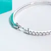 AnuJewel 3 mm halbes Ewigkeits-Moissanit-Armband, 925er Sterlingsilber, 18 Karat Weißgold vergoldet, Armreif für Damen, Schmuck, Geschenke 4