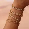 Riesenrad Exquisites Edelstahl-Zirkon-Armband für Frauen, Blume, wasserdicht, vergoldet, unregelmäßig, luxuriös, handgefertigter Schmuck 4