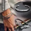 Retro-Herren-Armband mit Federn – inspiriert von Shawn Yue, exquisit handgefertigt, ideal für modebewusste Männer 3