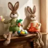 Osterhase Deko-Stofffigur Niedliche Hasenfigur für Regal Kaminsims Frühlings-Heimdekoration Tisch-Mittelstück Ornament 4