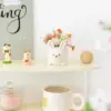 Frühlingshase-Dekor, niedliches weißes Kaninchen, künstliche Blumen, Topfornamente, Zuhause, Zimmer, Büro, Fensterbank, Kunst, Ostern, Dekor, Foto-Requisiten, Geschenk 4