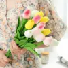 10 Stück künstliche Blume realistische Berührung Tulpe Scrap booking Vase Wohnkultur Hochzeit Garten Bogen Girlande Muttertag Bouquet DIY 2