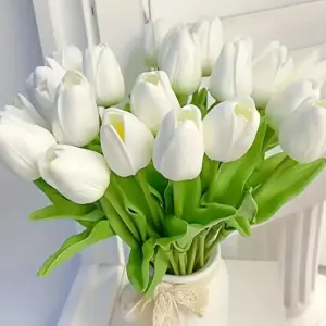 10 Stück künstliche Blume realistische Berührung Tulpe Scrap booking Vase Wohnkultur Hochzeit Garten Bogen Girlande Muttertag Bouquet DIY