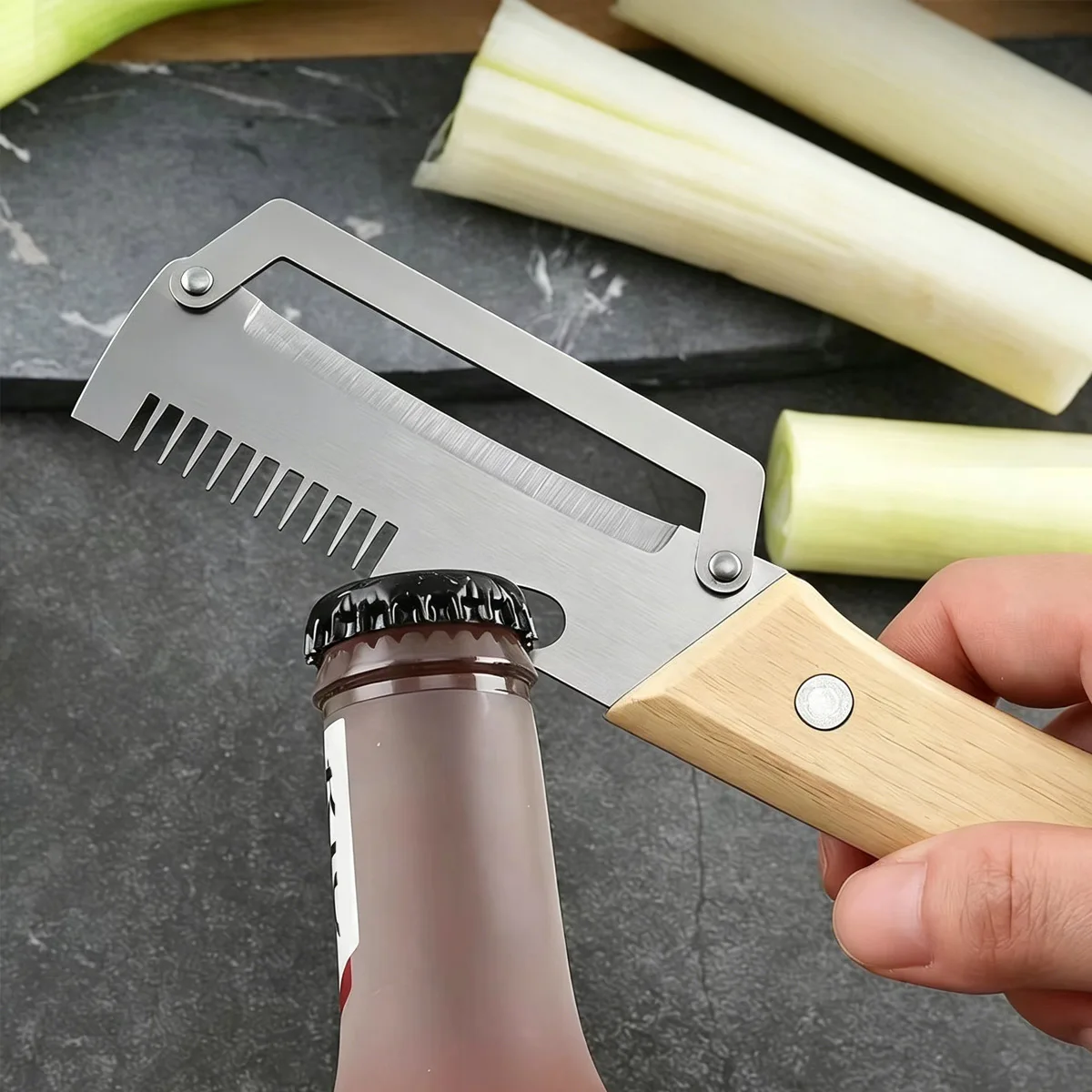 Küchenschäler aus Edelstahl mit Holzgriff zum Schälen und Schneiden von Obst und Gemüse Küchenwerkzeug 4