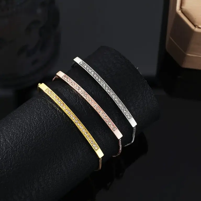 3 stücke Armbänder für Frauen einfache Modelle goldfarben versilbert Roségold-Farbe jeweils 1 verstellbare Kupfer perlen Schmuck 5