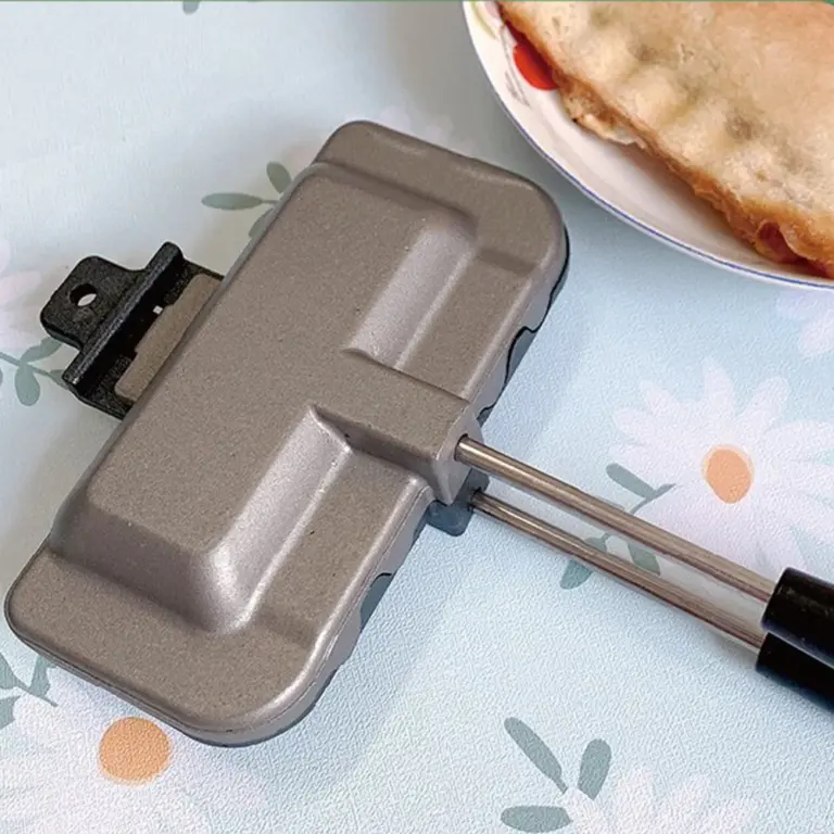 Frühstück Sandwich Maker doppelseitige Antihaft-Bratpfanne Hot Dog Toaster Panini Presse für Pfannkuchen Omeletts Toast 5