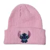 Stich Strick mütze Cartoon bestickte Benie Cap niedlichen Unisex warme dehnbare Hüte Weihnachts geschenk für erwachsene Kinder Outdoor-Wärme kappen 4