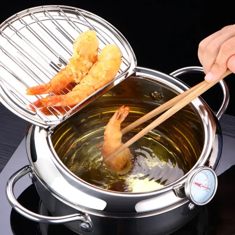 LMETJMA Japanischen Frittieren Topf mit einem Thermometer und ein Deckel 304 Edelstahl Küche Tempura Friteuse Pan 20 24 cm KC0405